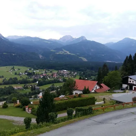 Comfort And Views Dom wakacyjny Hermagor-Pressegger See